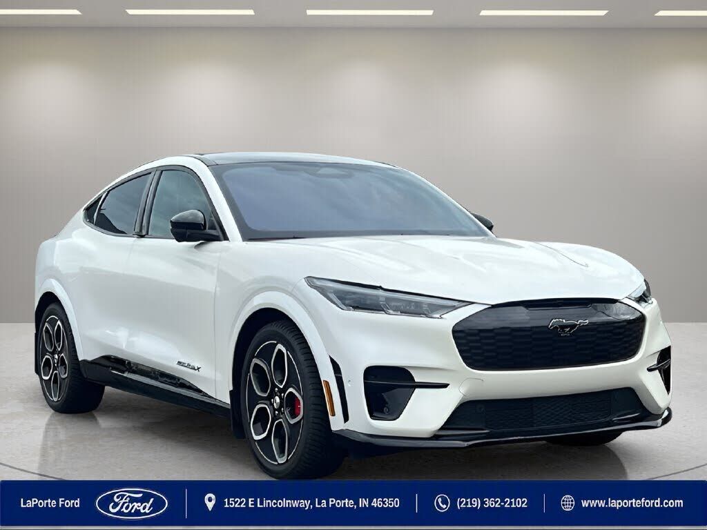 2022 FORD Mach-E