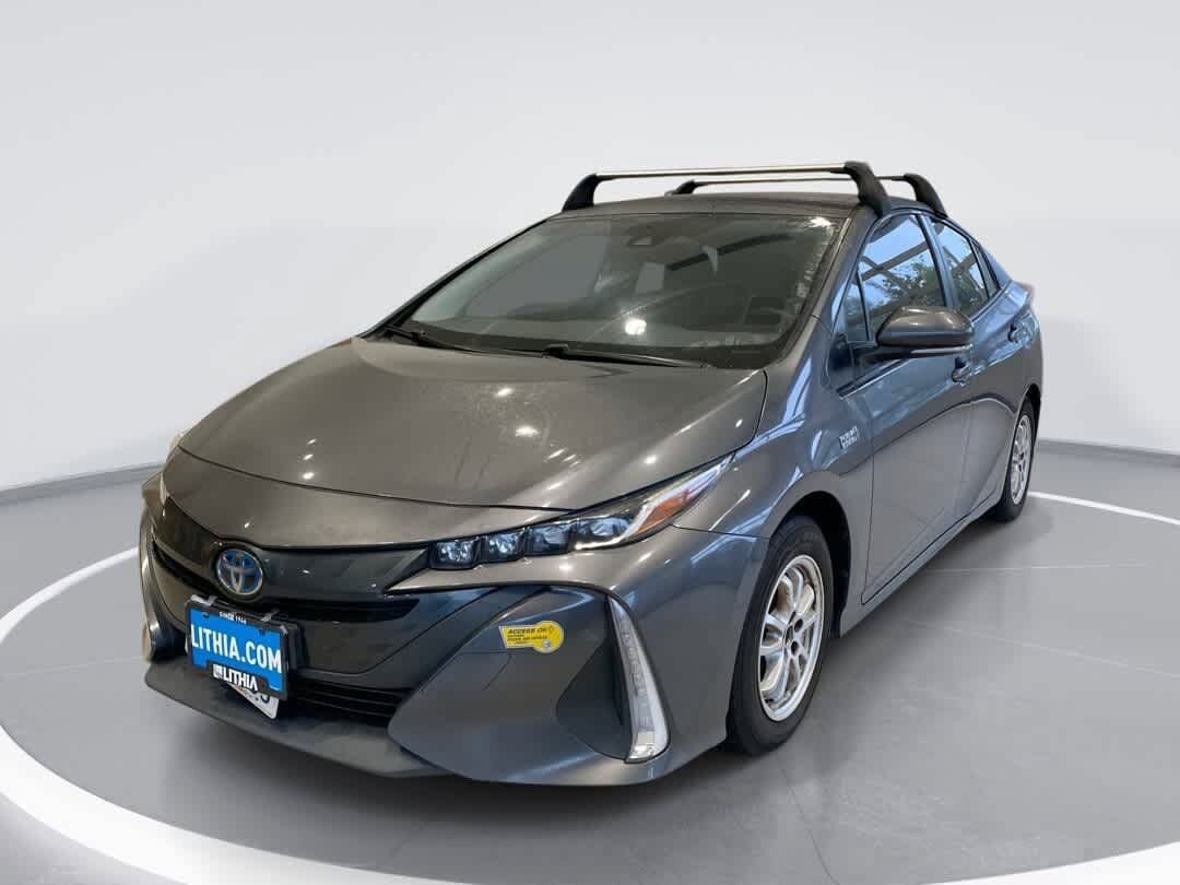 2022 TOYOTA Prius