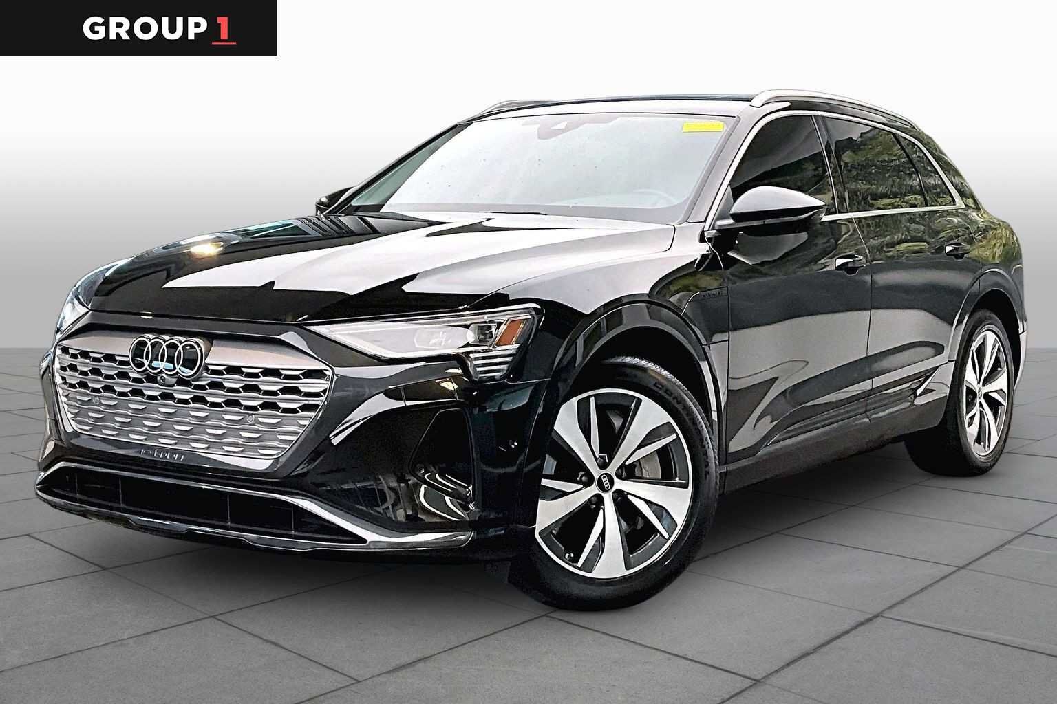 2024 AUDI Q8