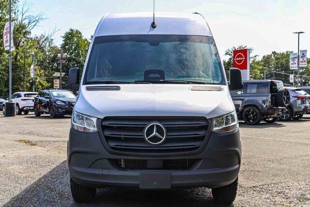 2025 Mercedes-Benz Sprinter