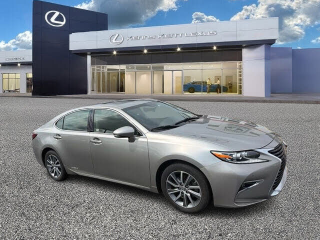 2017 LEXUS ES