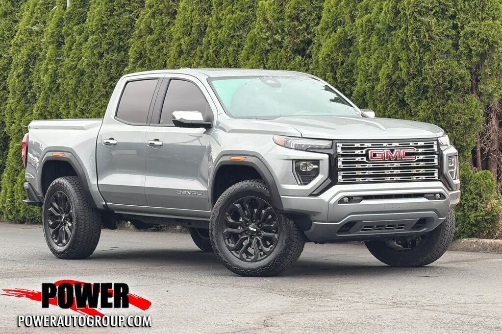 2024 GMC Canyon