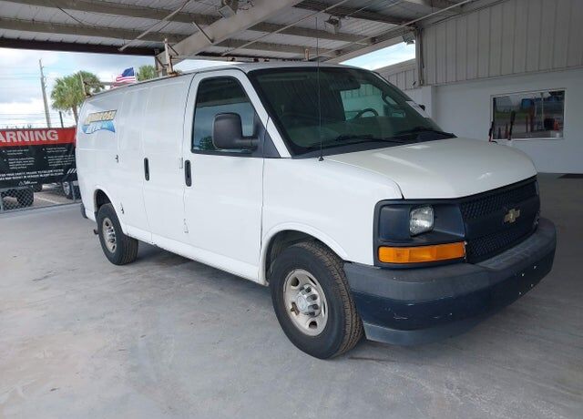 2017 CHEVROLET Express