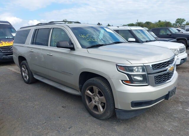 2015 CHEVROLET Suburban