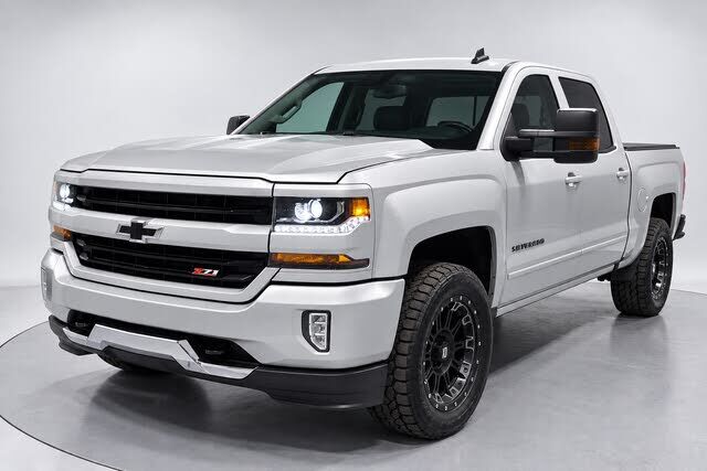 2018 CHEVROLET Silverado