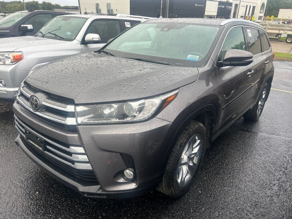 2018 TOYOTA Highlander