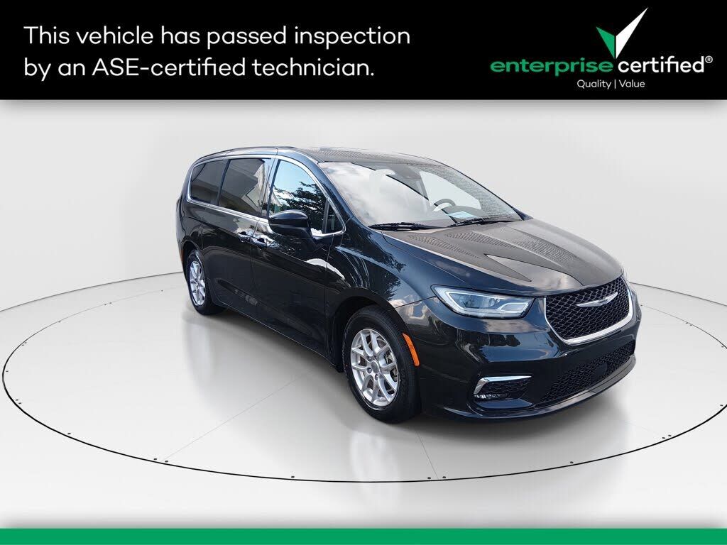 2023 CHRYSLER Pacifica