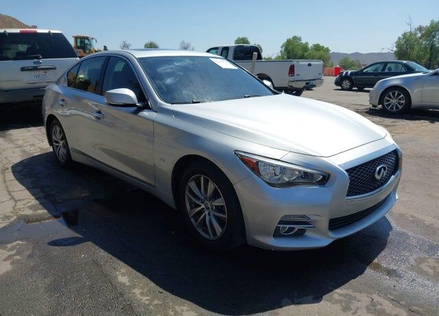 2017 INFINITI Q50