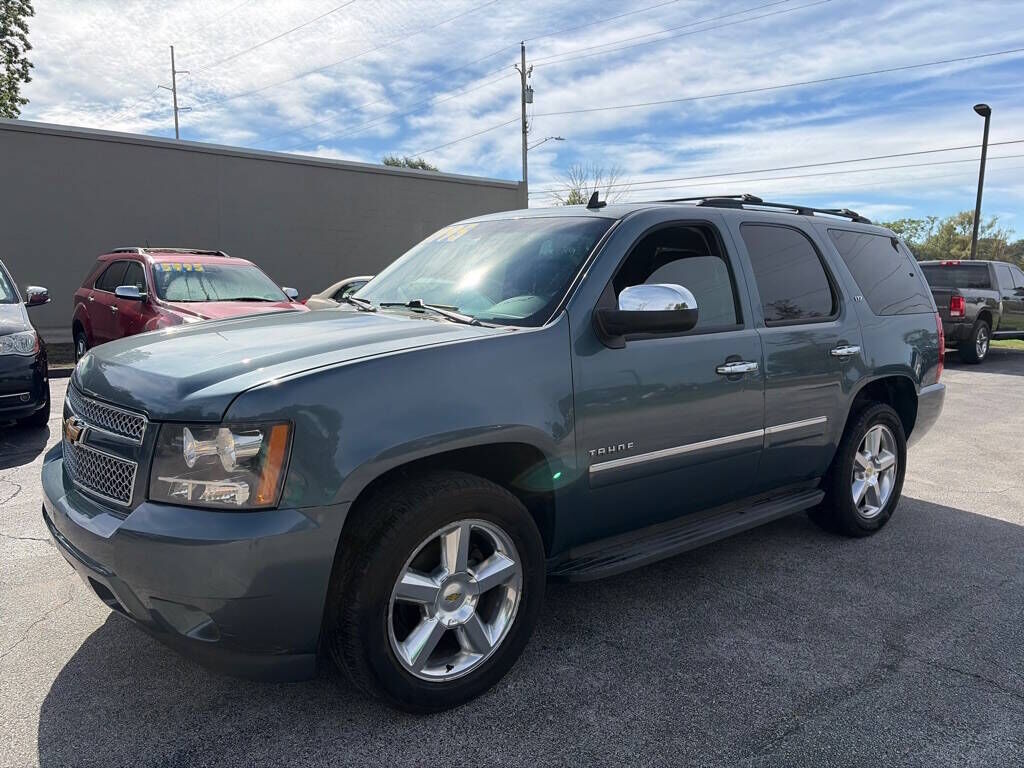 2010 CHEVROLET Tahoe