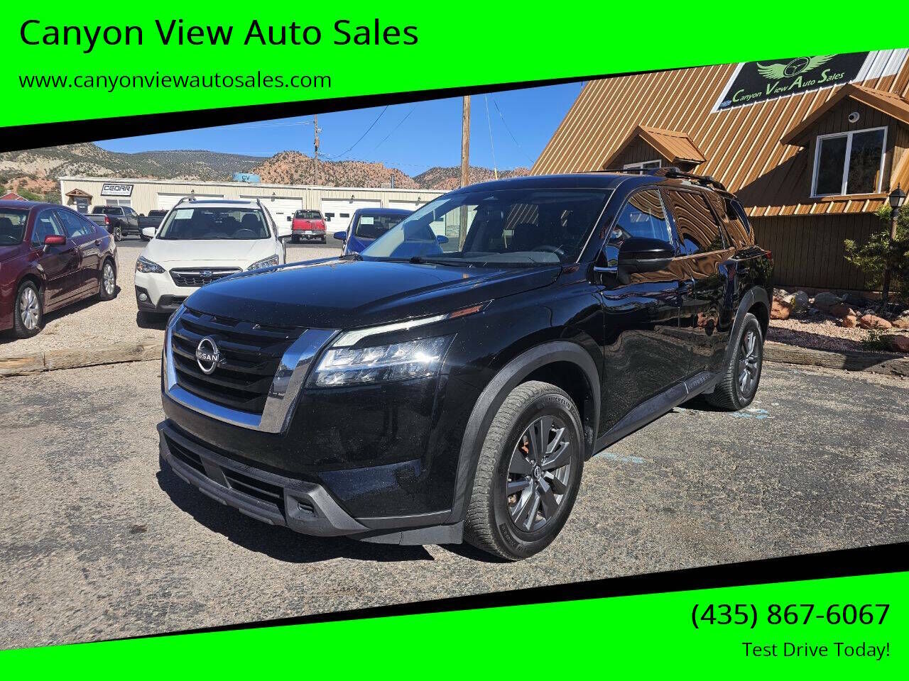 2022 NISSAN Pathfinder