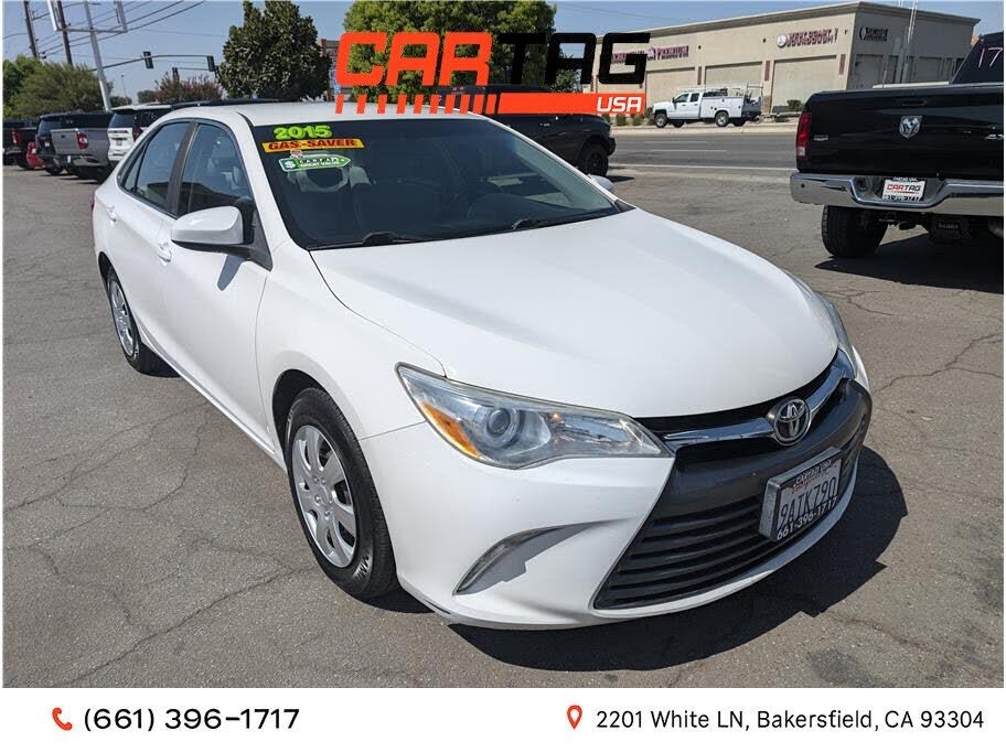 2015 TOYOTA Camry