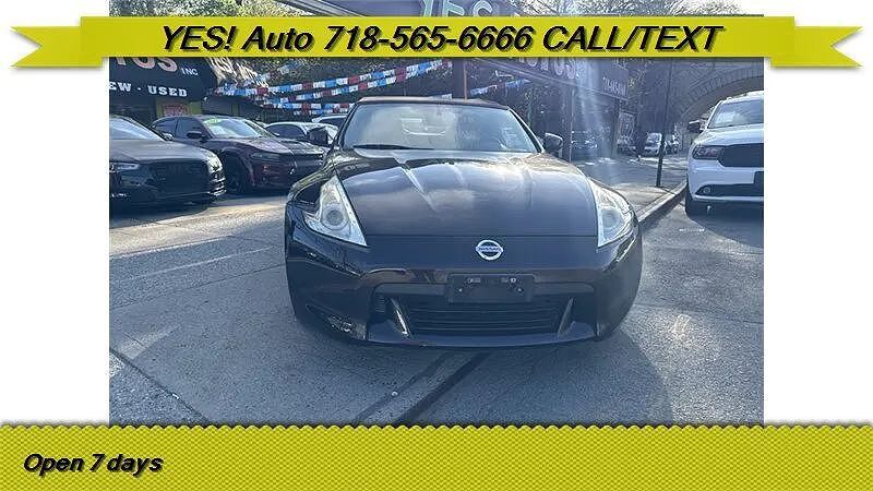 2010 NISSAN 370Z