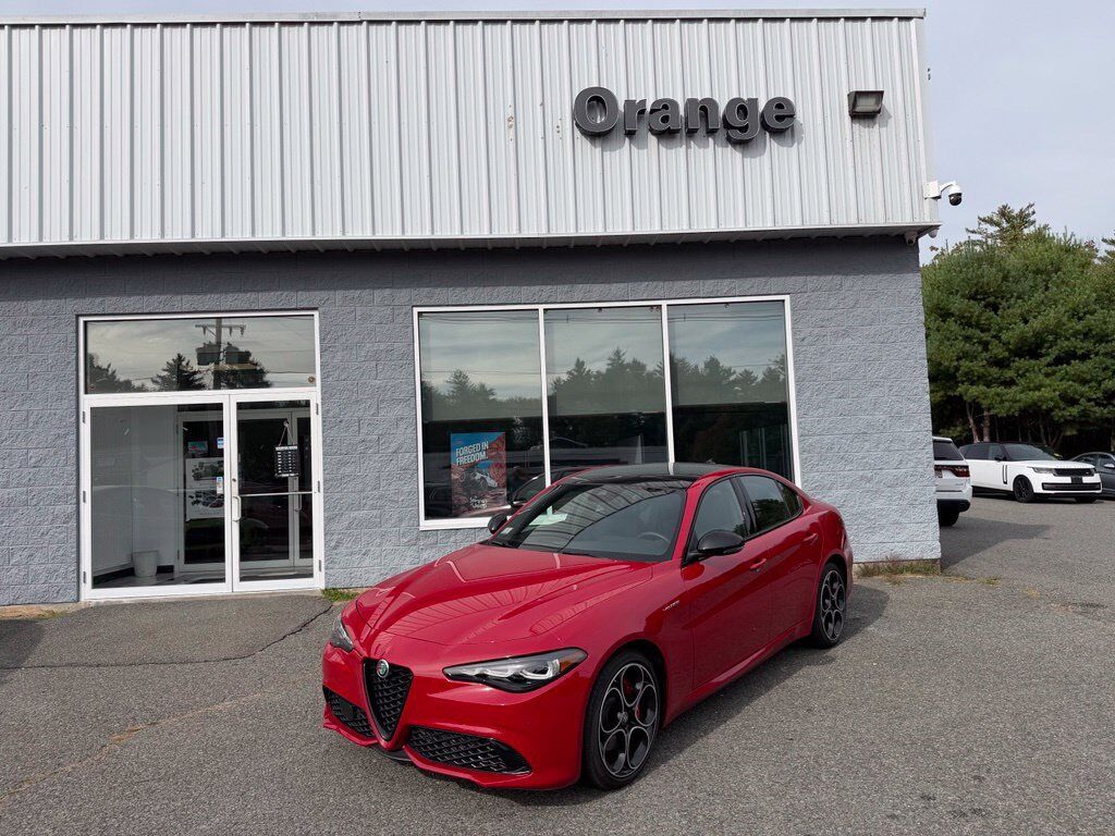 2024 ALFA ROMEO Giulia