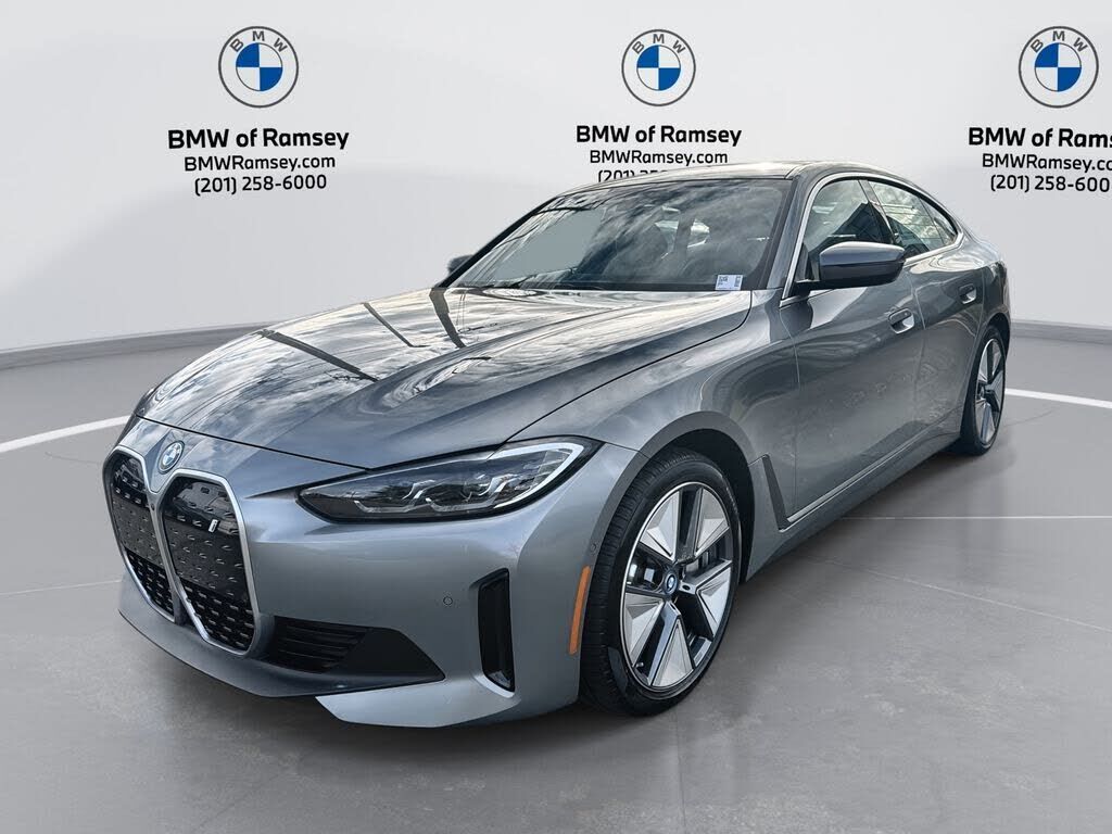 2024 BMW i4