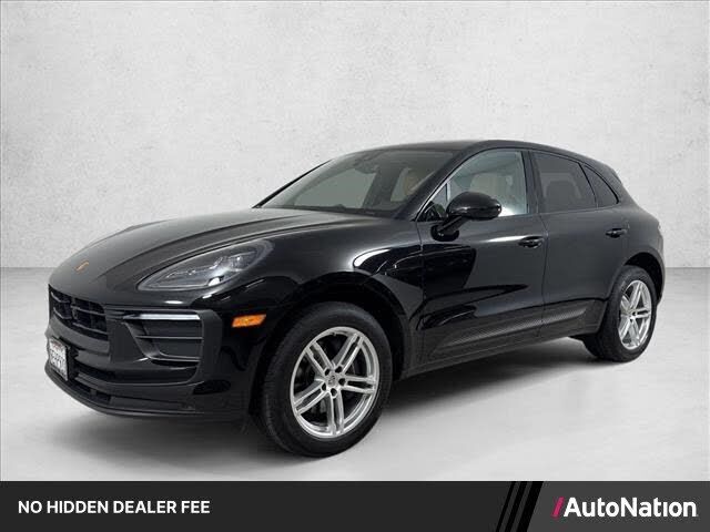 2023 PORSCHE Macan