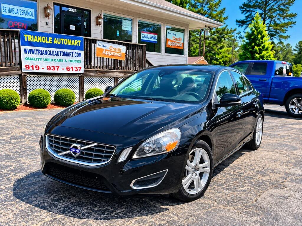 2011 VOLVO S60
