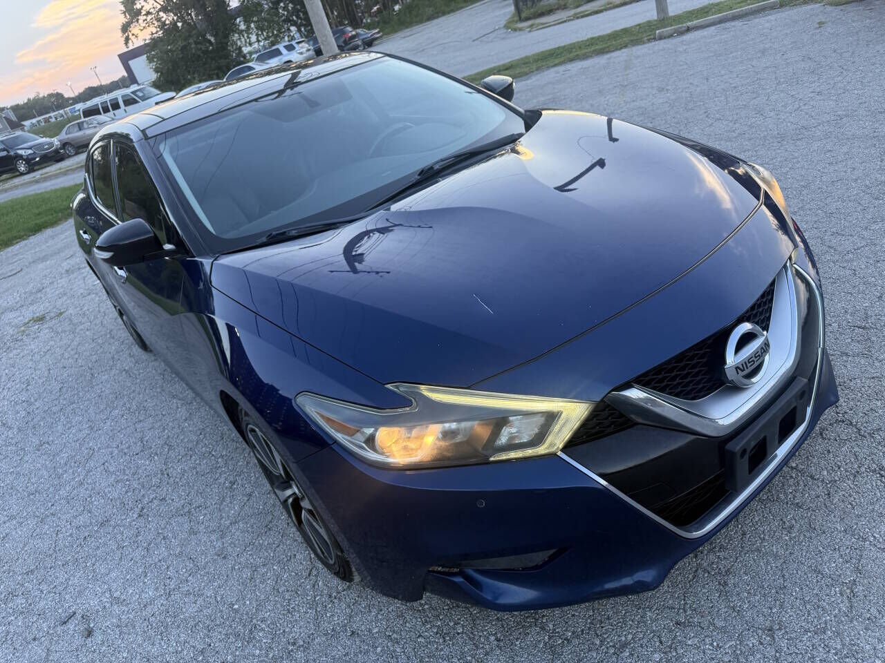 2016 NISSAN Maxima