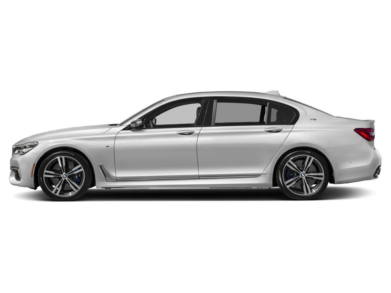 2019 BMW M760i