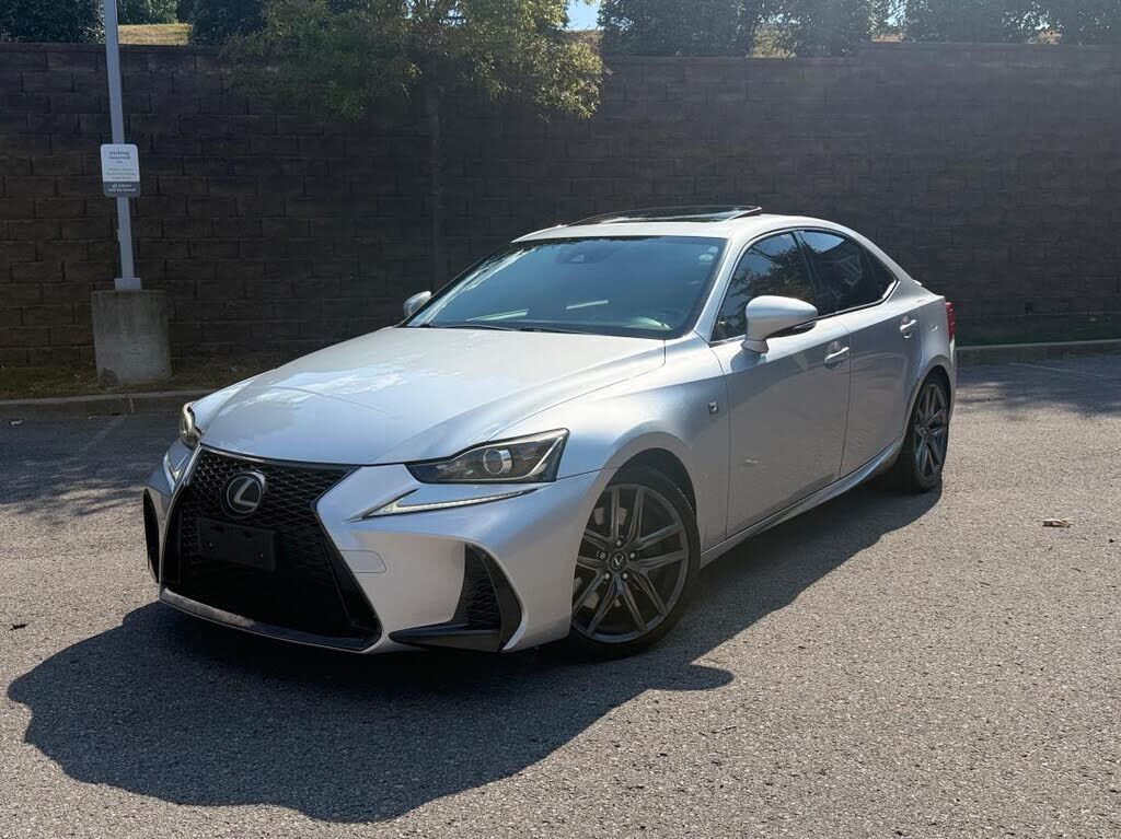 2017 LEXUS IS
