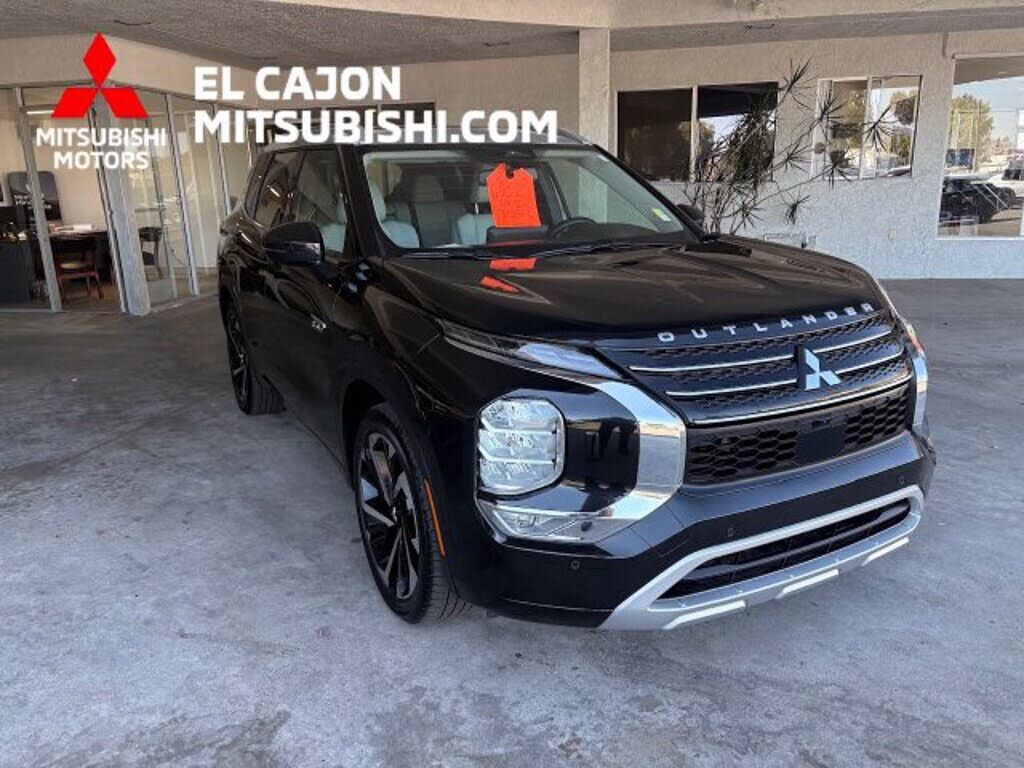 2025 MITSUBISHI Outlander