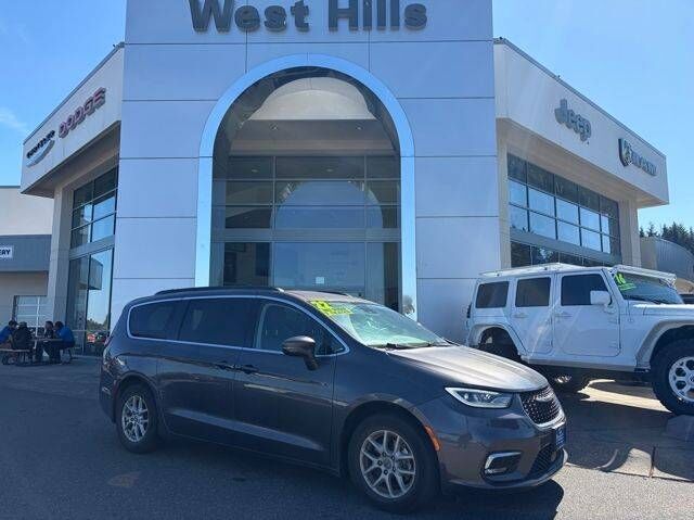 2022 CHRYSLER Pacifica