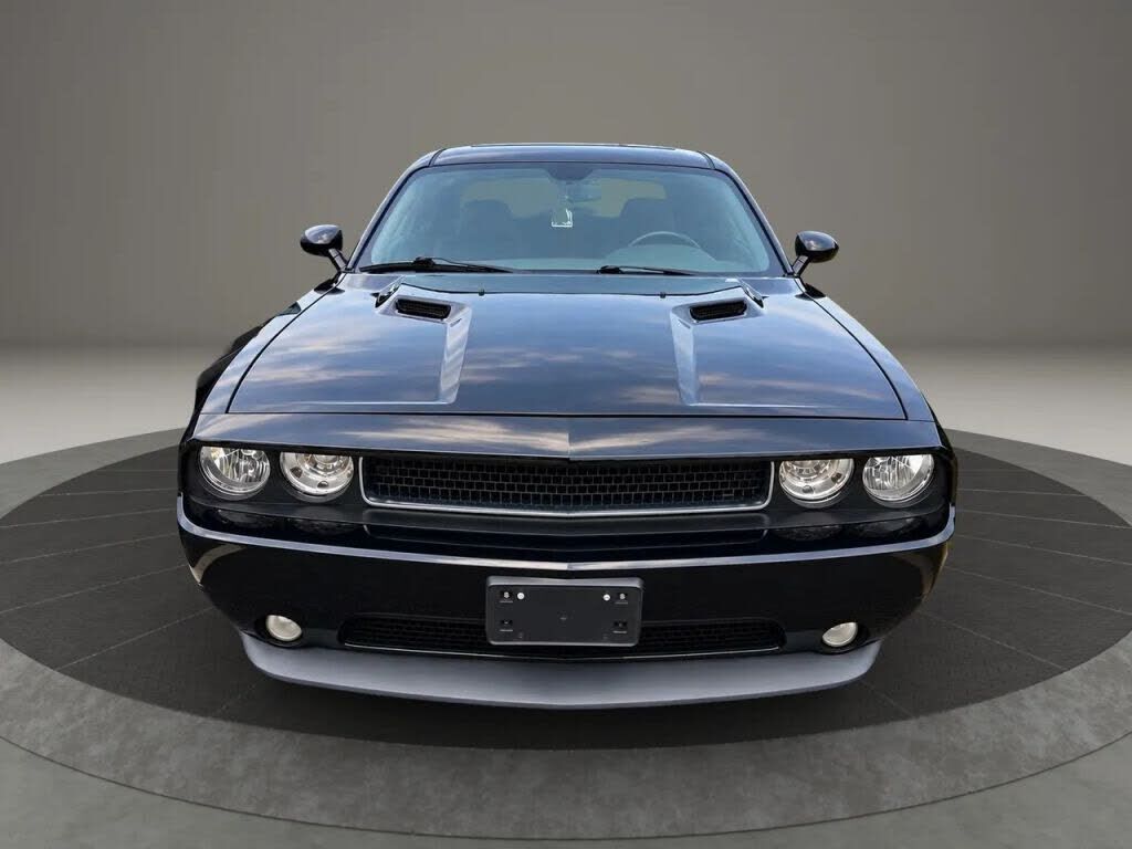 2011 DODGE Challenger