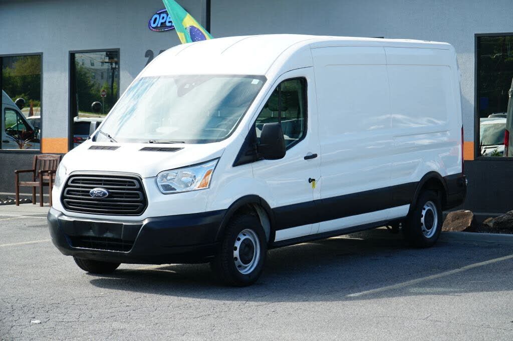 2019 FORD Transit