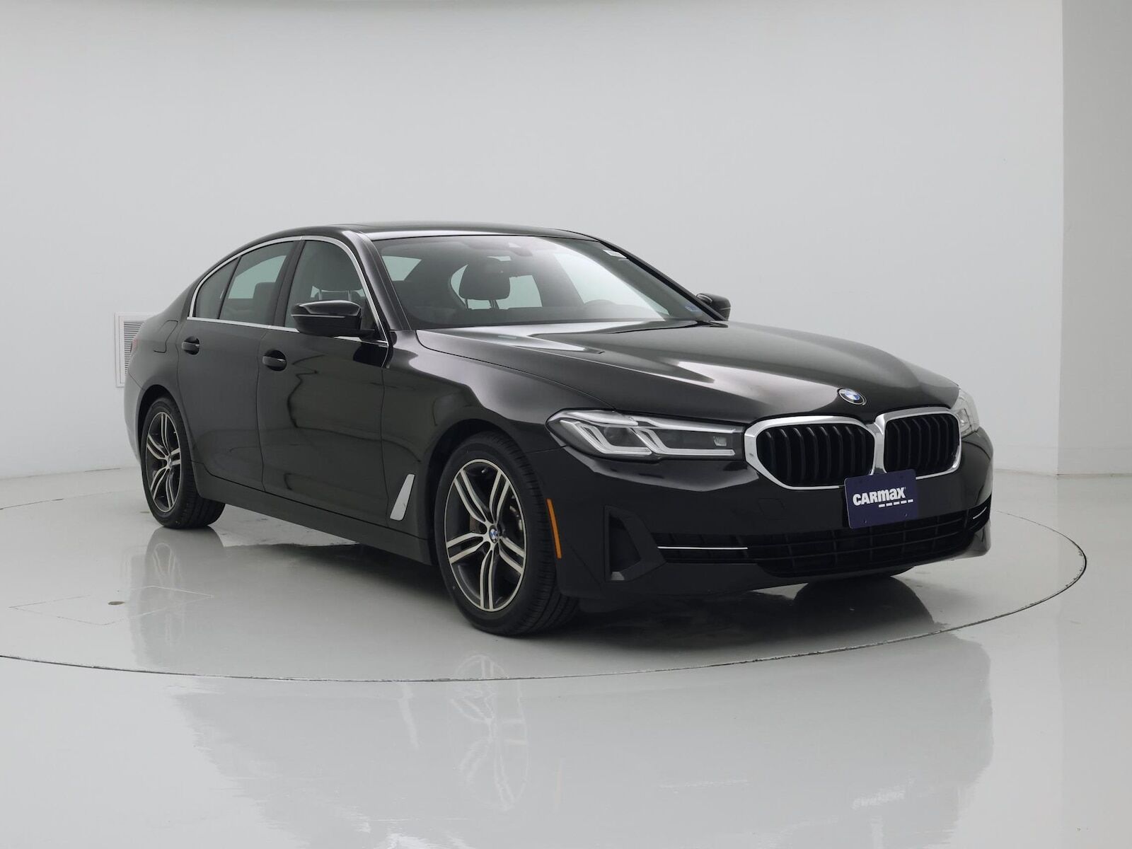 2022 BMW 530i