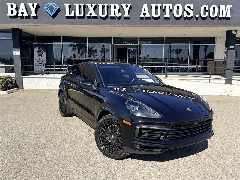 2020 PORSCHE Cayenne