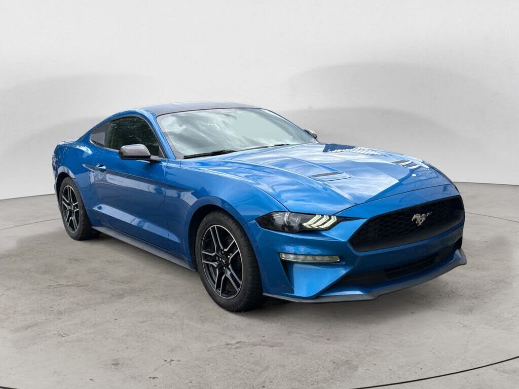 2020 FORD Mustang
