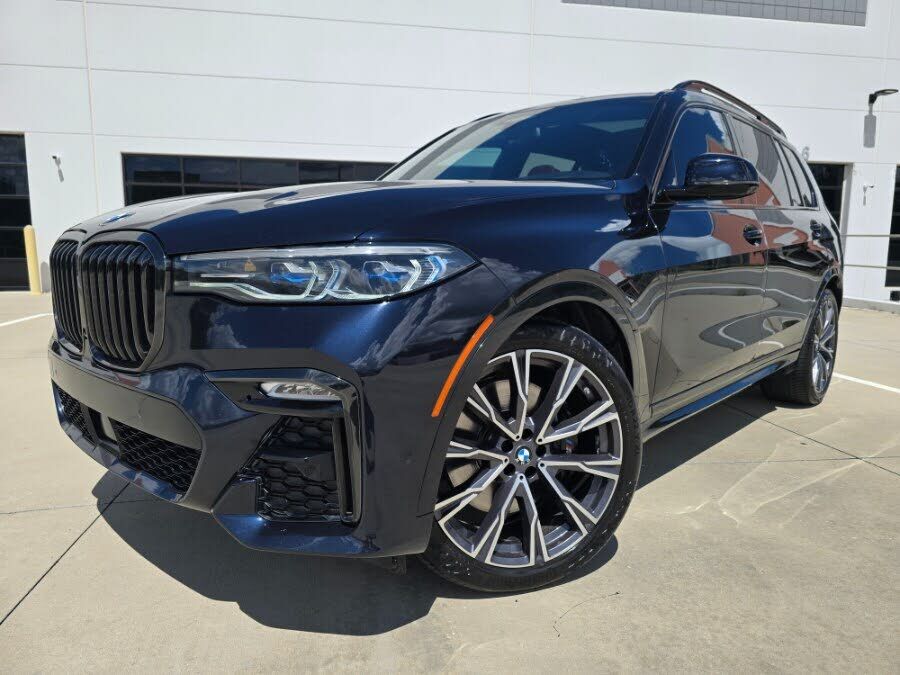 2021 BMW X7