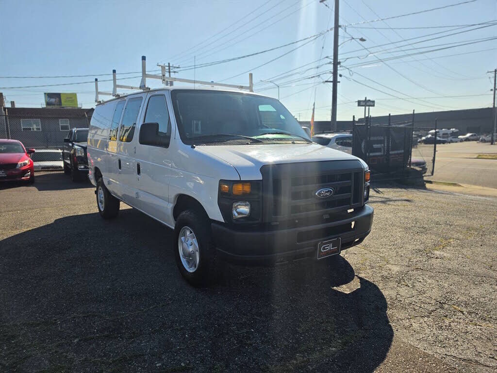 2008 FORD E-350