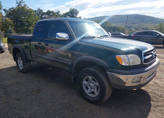 2002 TOYOTA Tundra