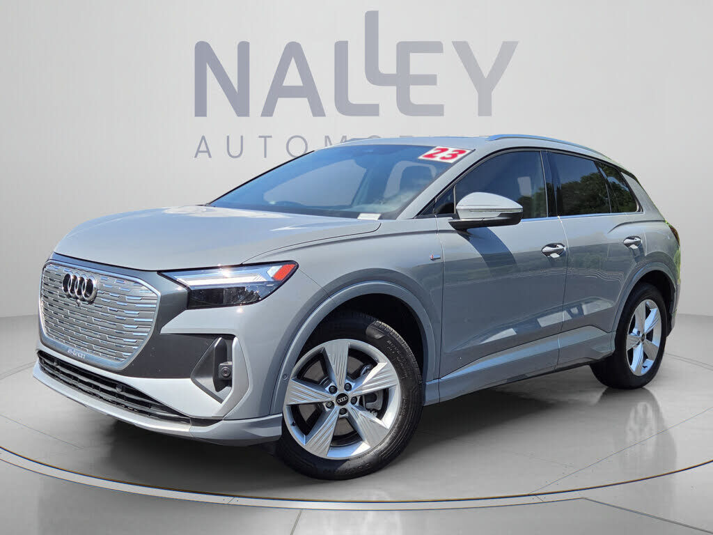 2023 AUDI Q4