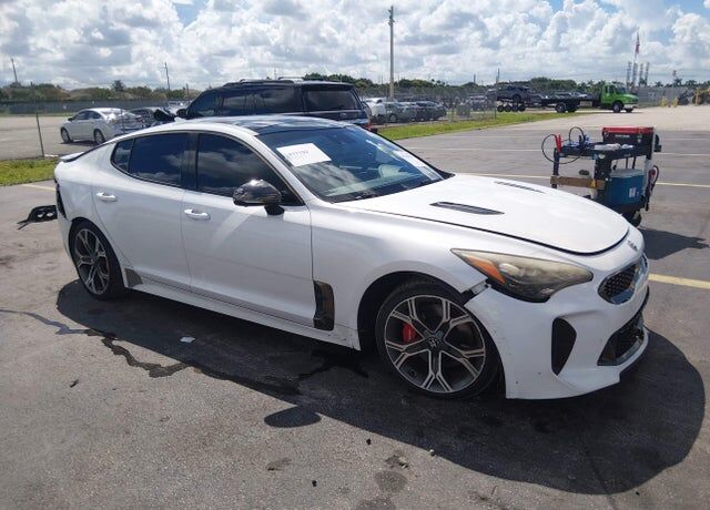 2019 KIA Stinger