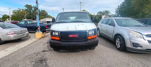 2011 GMC Savana