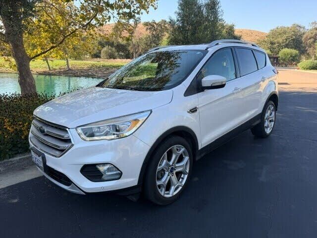 2019 FORD Escape