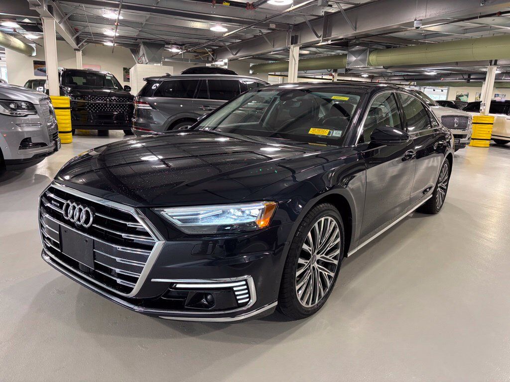 2020 AUDI A8 e