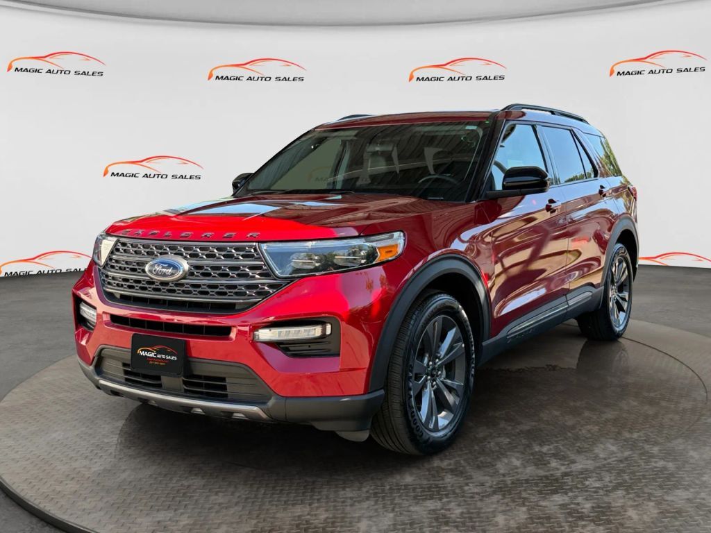 2023 FORD Explorer