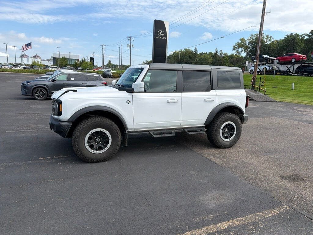 2024 FORD Bronco