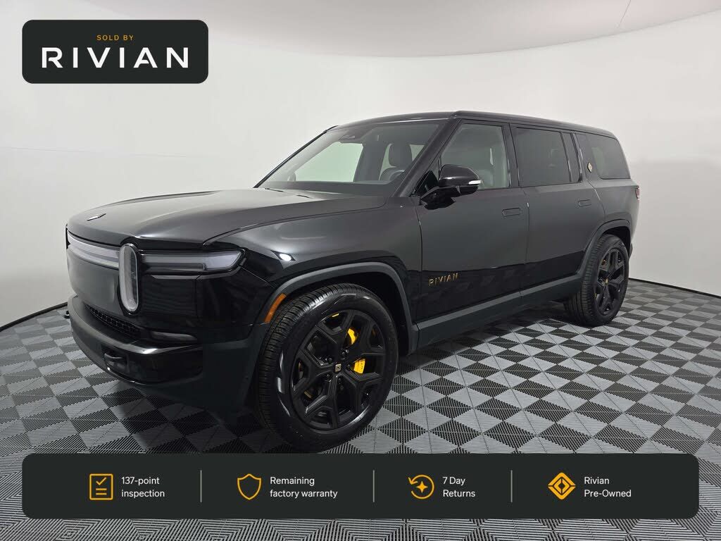 2025 RIVIAN R1S