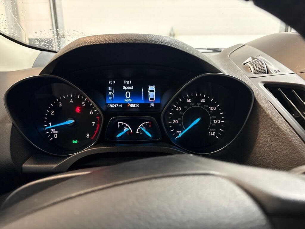 2018 FORD Escape