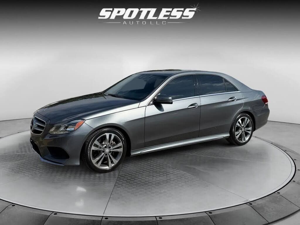 2016 MERCEDES-BENZ E-Class