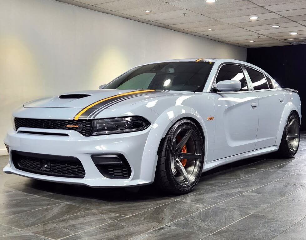 2022 DODGE Charger
