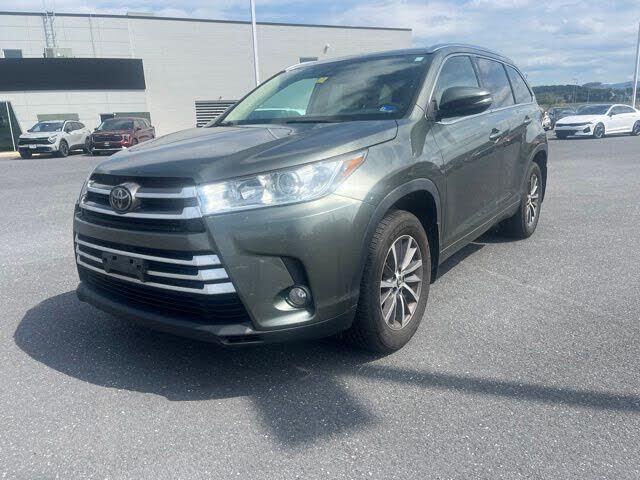 2018 TOYOTA Highlander