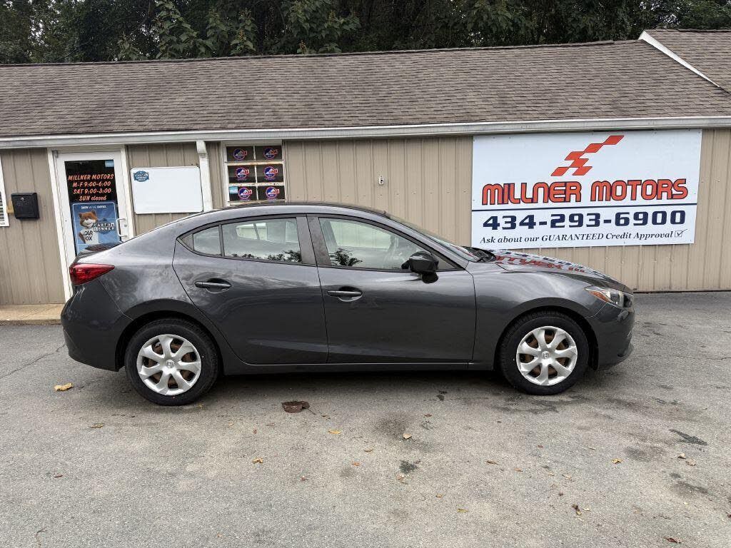 2015 MAZDA Mazda3