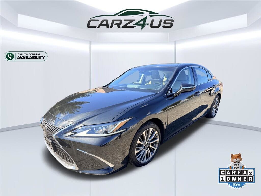 2019 LEXUS ES