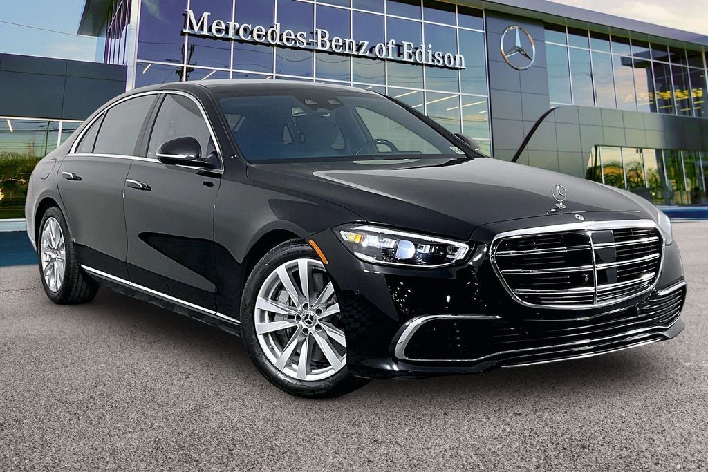 2023 MERCEDES-BENZ S-Class