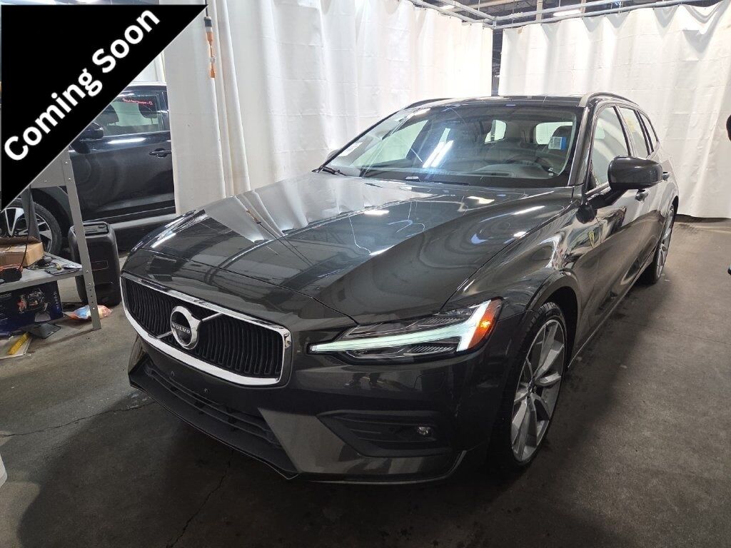 2020 VOLVO V60