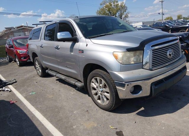 2012 TOYOTA Tundra